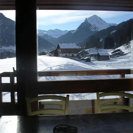 Morzine, Deux Pieces, Mezzanine, 4 Personnes アパート